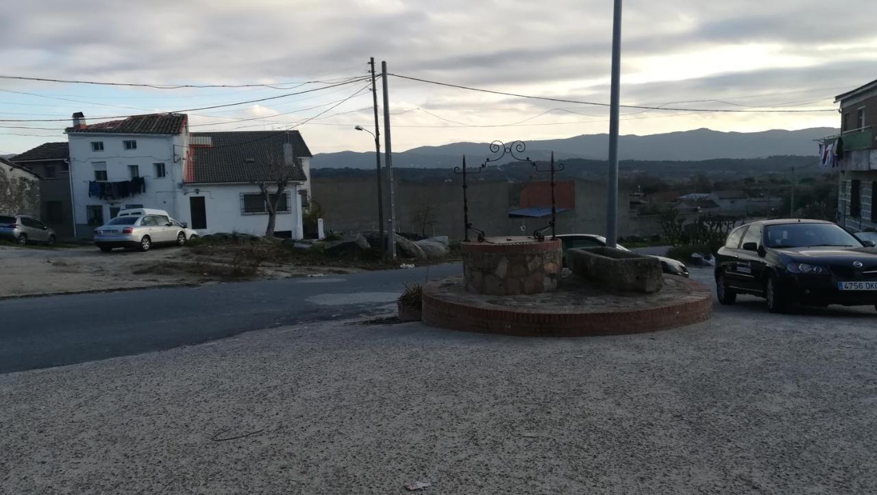 El Rincon De Los Lanchares Sotillo de la Adrada Luaran gambar